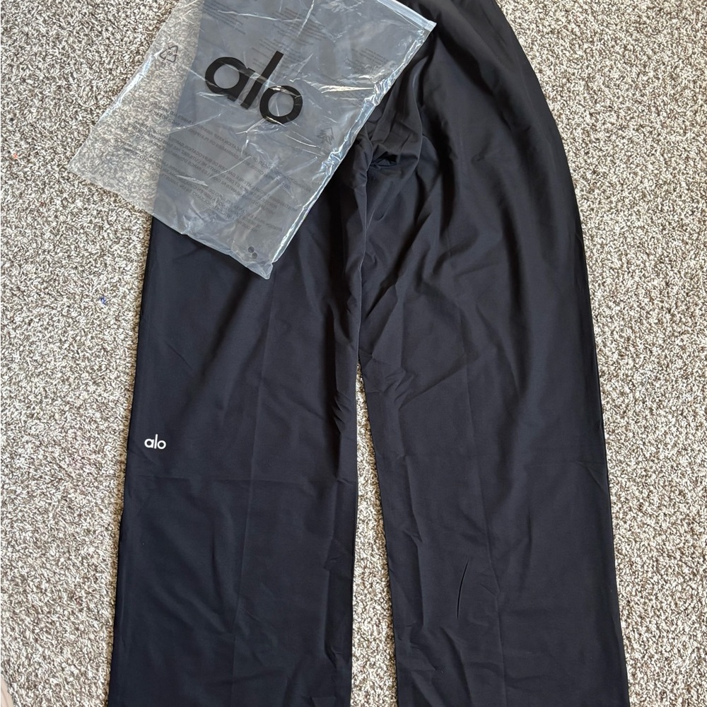 ALO Yoga Black Wide Leg Pants
